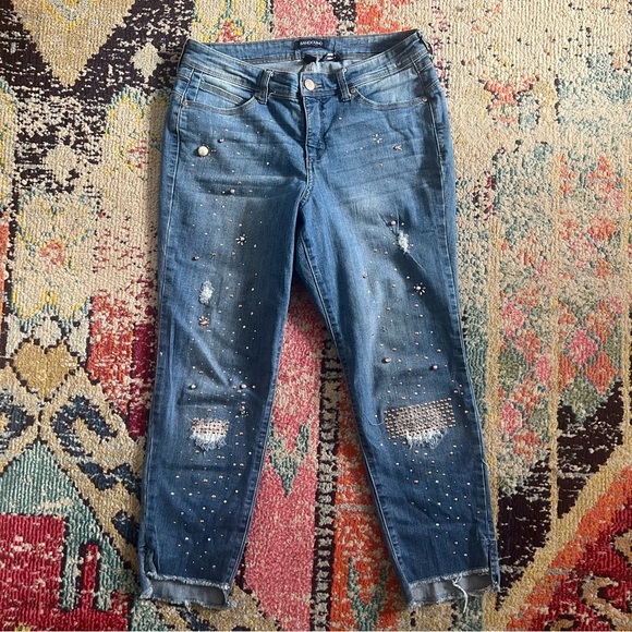 Bandolino Women's Jeans SZ 8 Lisbeth Embellished Pearls Blue Cropped Jeans - Picture 1 of 6